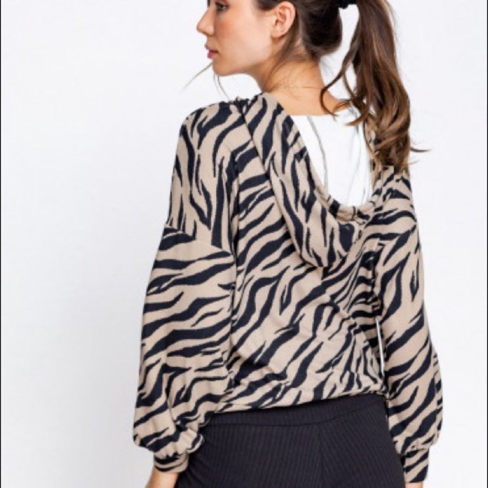 Zebra Hoodie - Picture 6 of 6